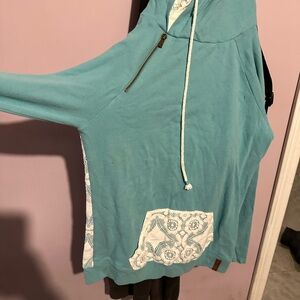 Ampersand size large